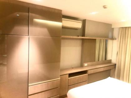 Asoke Sukhumvit Condo Luxury Room - image 25