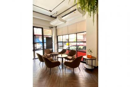 Siam Subway Hostel and Cafe - image 29