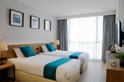 B Stay Hotel