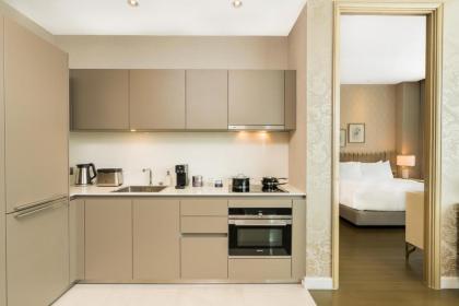 Magnolias Ratchadamri Boulevard Serviced Residences - image 23
