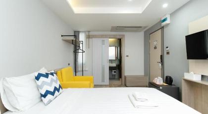 The Riski Hotel @ Bangphlat Station (SHA Certified) - image 21