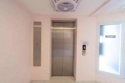 Spark Hotel - MRT Queen Sirikit (SHA Extra Plus) - image 22