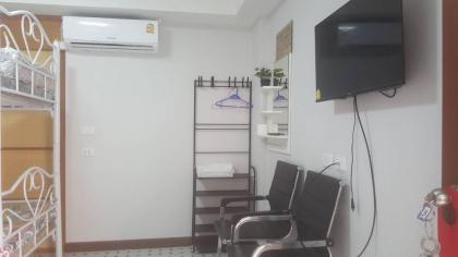 OYO 75396 Look Shine Apartment - image 26