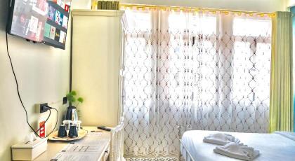 2499 Heritage Chinatown Bangkok Hotel By RoomQuest - image 24