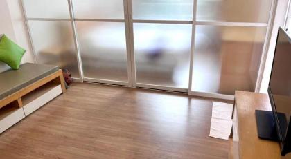 8 Resident - image 22