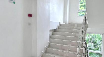 8 Resident - image 26