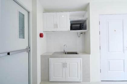 Rose Apple Hotel - image 27