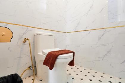 Rose Apple Hotel - image 29