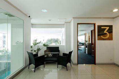Schloss at Thonglor - image 28