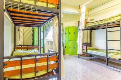 OYO 75416 Rama3 Sunrise Hostel - image 22
