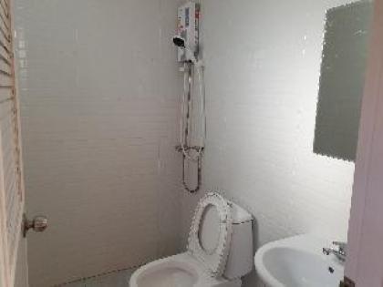 Asleep Hostel 2 - image 2