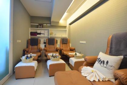 De Lux Bangkok Hotel - image 24