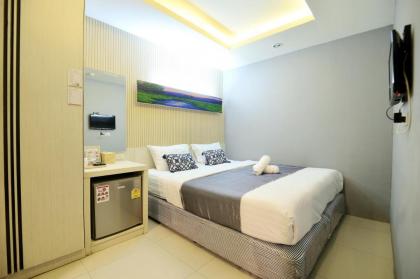 De Lux Bangkok Hotel - image 30