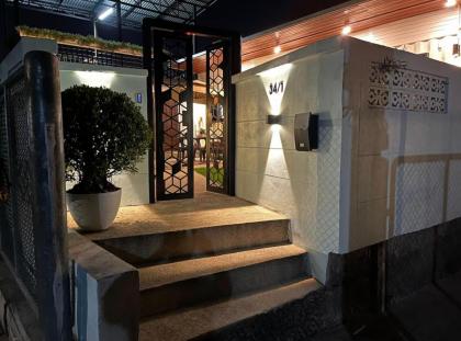 34 Independent courtyard garden-style container homestay near MRT - image 23