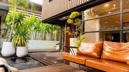 Bkk Swimming pool garden villa - image 27
