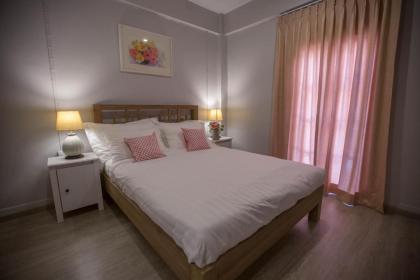 Vera Nidhra - Self check-in after 7pm - image 23