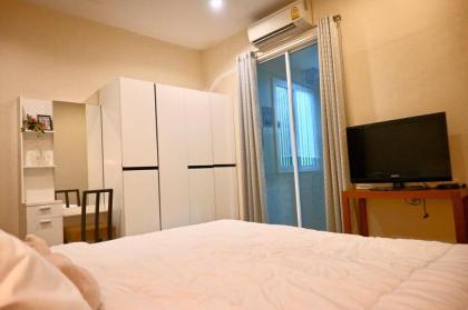 Cozy 3 Bedroom Townhouse 2 min BTS Onnut Sukhumvit - image 23