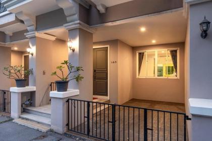 Breezy Haus in Asoke: Pool walk to BTS/MRT: Spc I - image 29