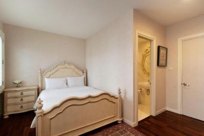 Breezy Haus In Asoke (Pool walk to BTS/MRT) :LUX - image 24