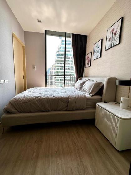 Luxury Brand New! 1BR Condo/High Fl/BTS_PhromPhong - image 22