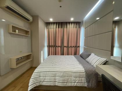 Super Luxury Condo - image 21