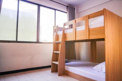 Deep Sleep Hostel Bangkok - image 25