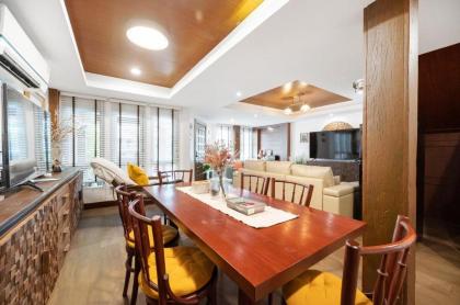 MIQ Rama9 _Villa 3Br in City/Jodd fair/MRT/65”TV - image 15