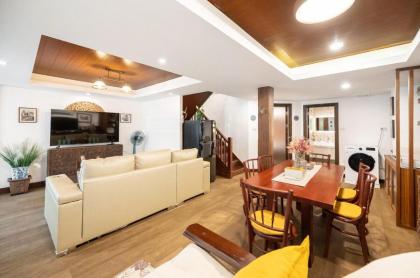 MIQ Rama9 _Villa 3Br in City/Jodd fair/MRT/65”TV - image 25