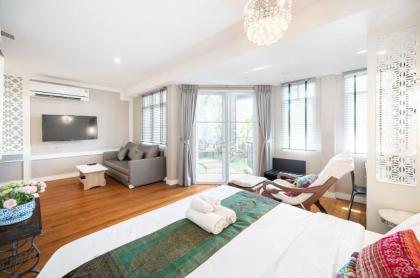 MIQ Rama9 _Villa 3Br in City/Jodd fair/MRT/65”TV - image 28