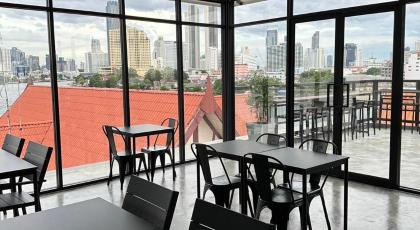 PIER 808 Hostel - image 25