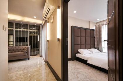 Downtown BKK LUX CONDO1 Phayathai BTS Siam Paragon - image 21