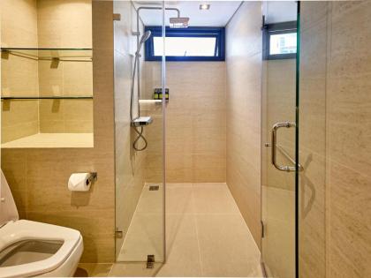 Floral Court Hotel & Residence Sukhumvit 13 - image 23