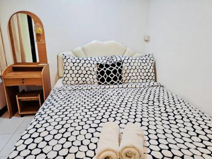 Ree Guesthouse - image 21