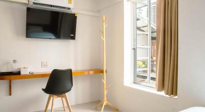 Alley & Pier - image 21