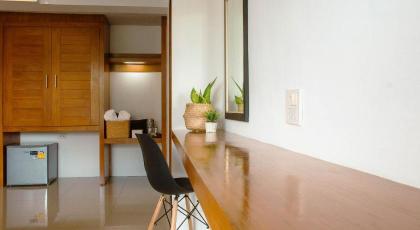 Alley & Pier - image 25