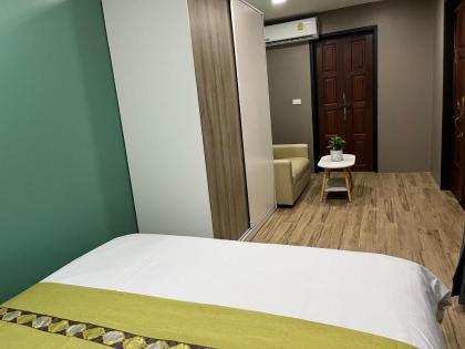 Beautiful courtyard with two bedrooms two bathroom - image 28