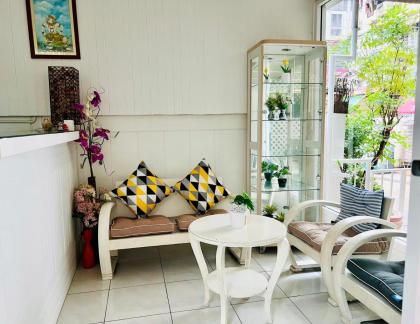 Ree House - image 22