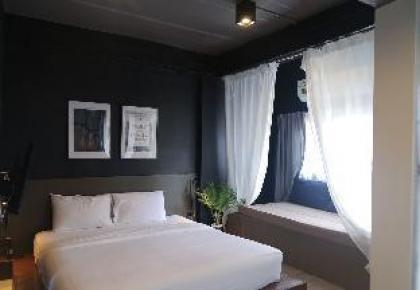 Another Haus - image 21