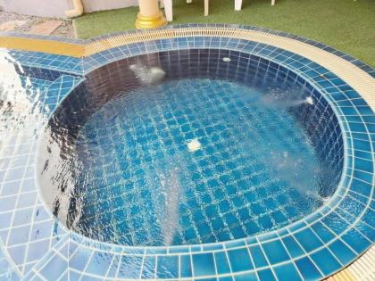 Five bedroom pool villa - image 22