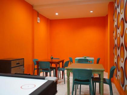 RoomQuest Pratunam Yesterday's Photo Hotel - image 22
