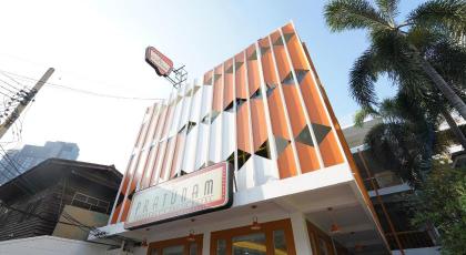 RoomQuest Pratunam Yesterday's Photo Hotel - image 28