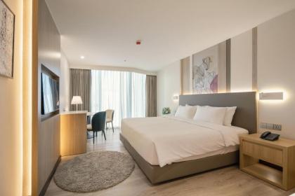Shenzhen Tower Hotel - image 26