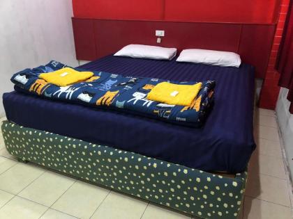 Paris in bangkok - image 21