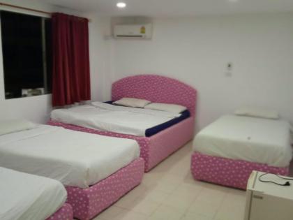 Paris in bangkok - image 28